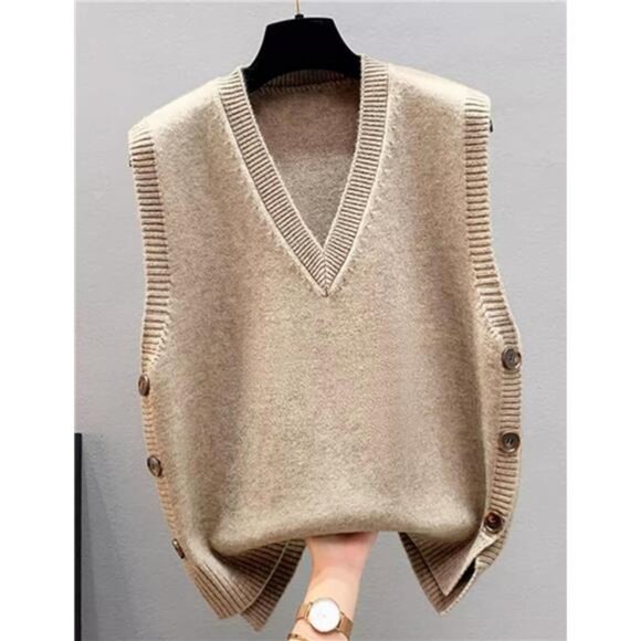 Women's Sweater Vest Sleeveless V Neck Trendy Side Button Down Knit Vest - Picture 2 of 3